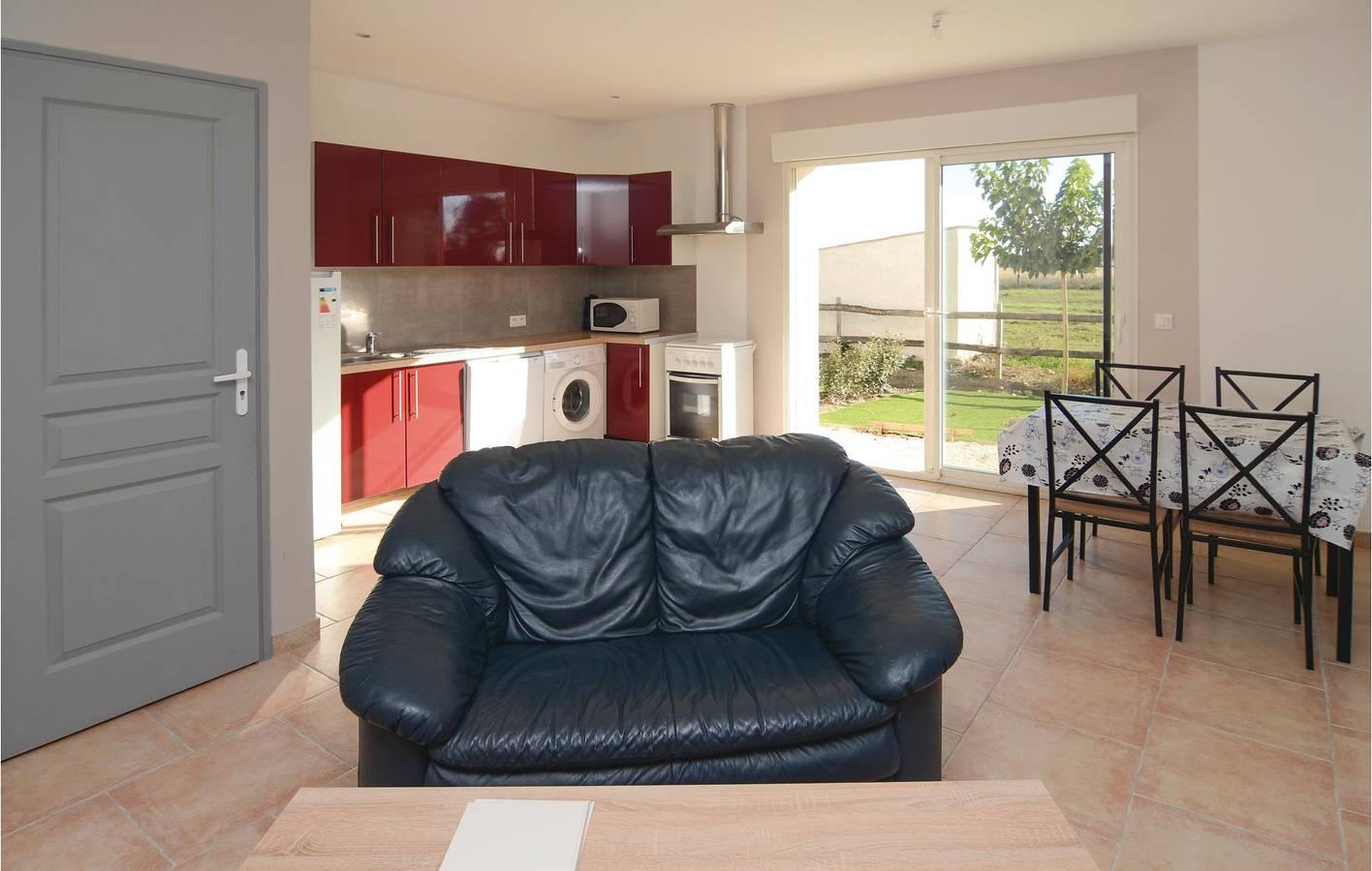 Gezellig appartement aan het zwembad bij de Rhône in Le Sambuc, Arles, Frankrijk voor 4 personen foto 23