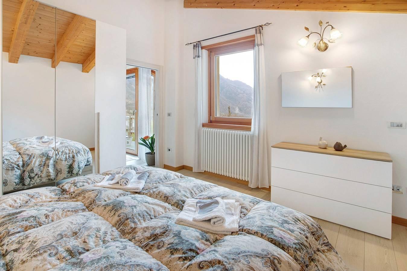 Appartement 'Casa Sergio' met Bergzicht, Eigen Tuin in Grosio, Stilfser Joch National Park, Italië voor 11 personen foto 20