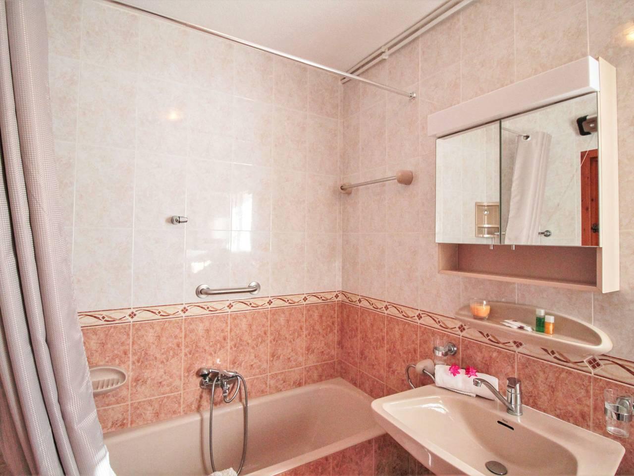Vakantiehuis met privézwembad en zwembad in Bello Horizonte (Alicante), Costa Blanca, Spanje voor 10 personen foto 24