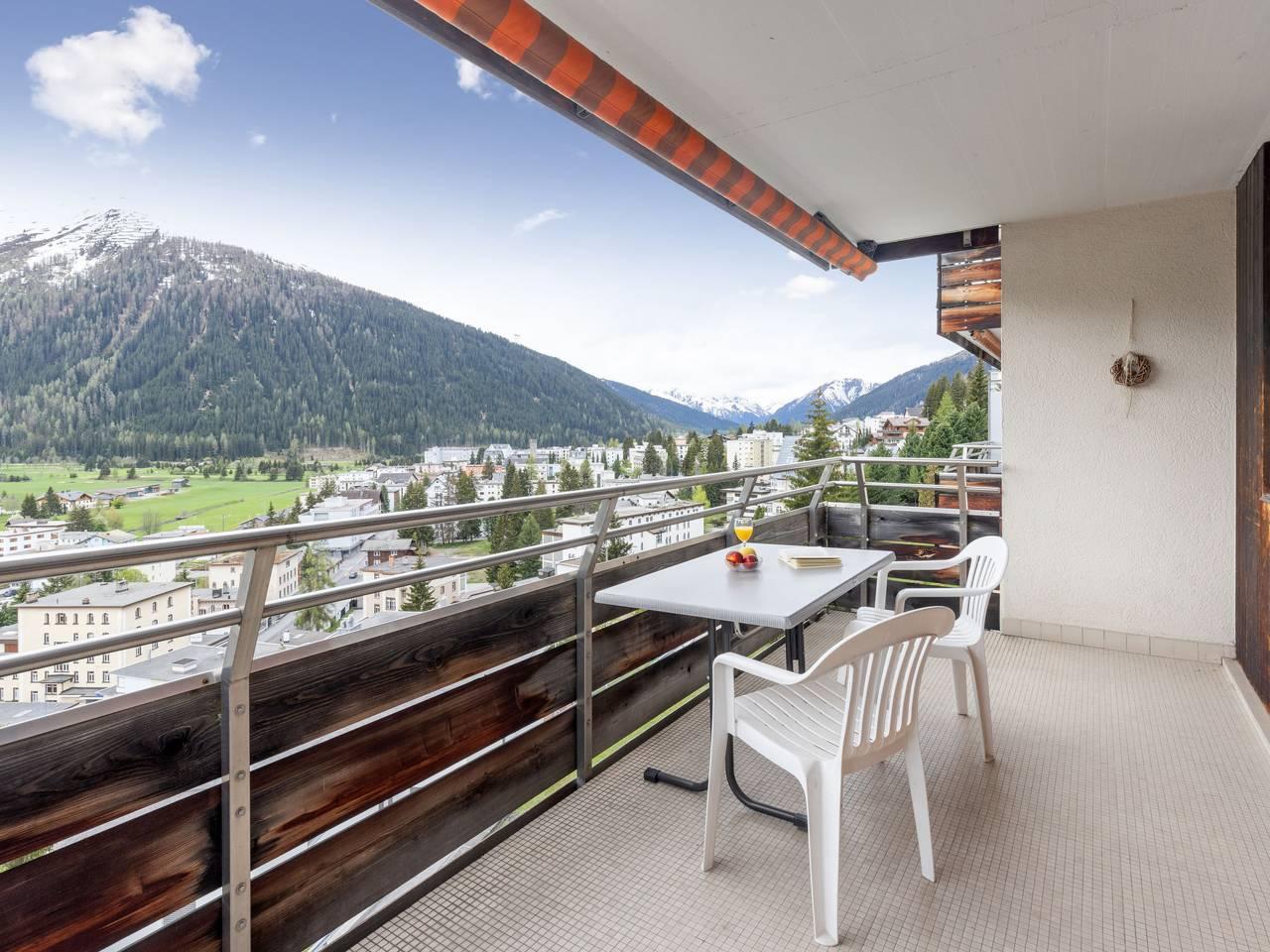 Vakantieappartement met sauna en binnenzwembad in Flüelapass, Davos, Zwitserland voor 4 personen foto 2