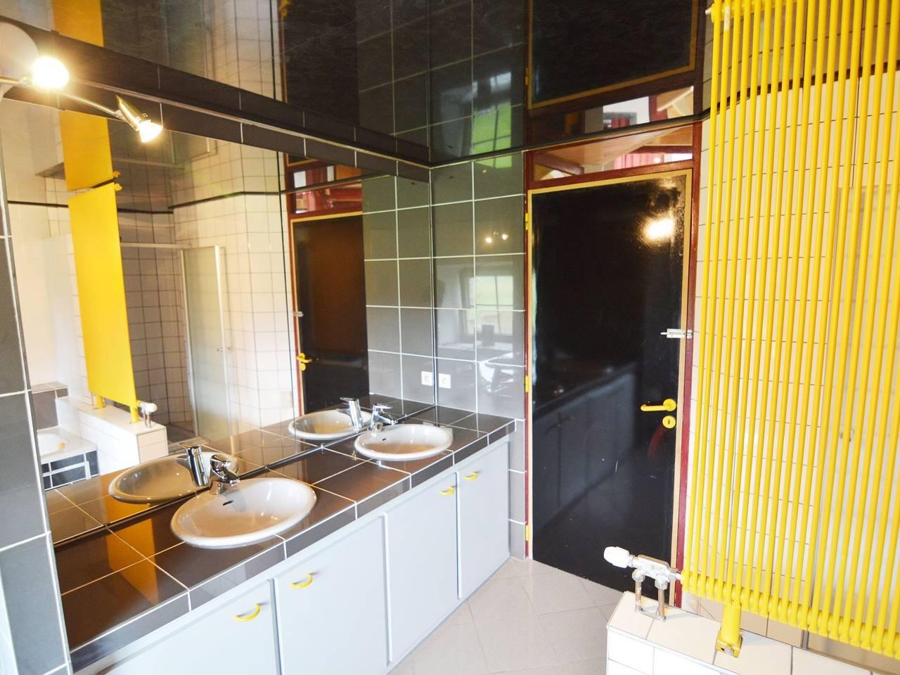 Luxe boerderij in Rondu Luxemburg in Libramont-Chevigny, België voor 16 personen foto 23