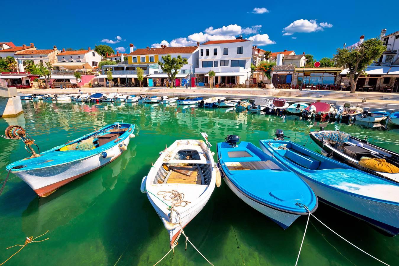 Vakantiewoning 150 m van het strand in Njivice, Krk, Kroatië voor 6 personen foto 22