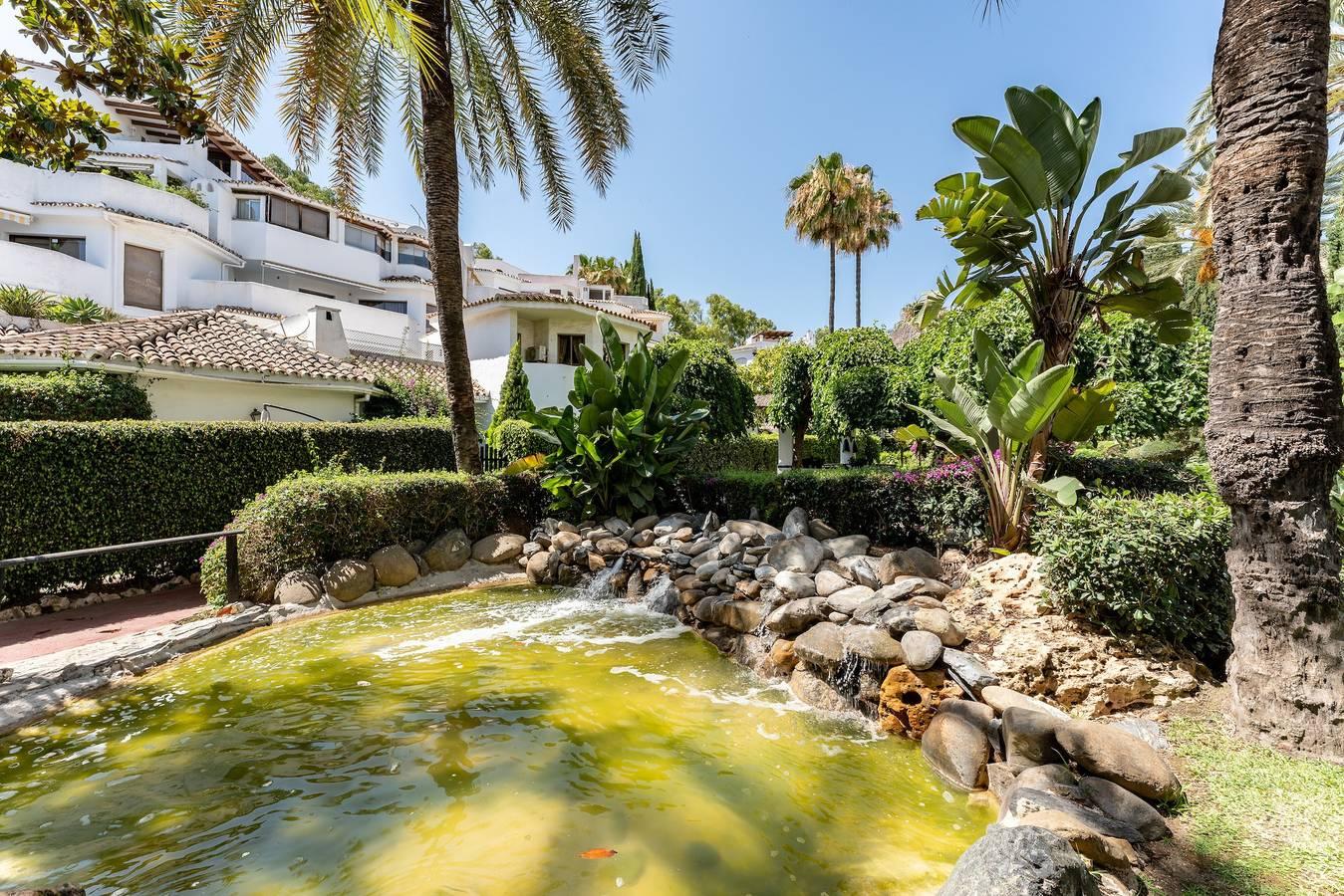 Appartement "Golden Beach Elviria" met Gedeeld Zwembad, Privé in Marbella Oost, Marbella, Spanje voor 8 personen foto 22