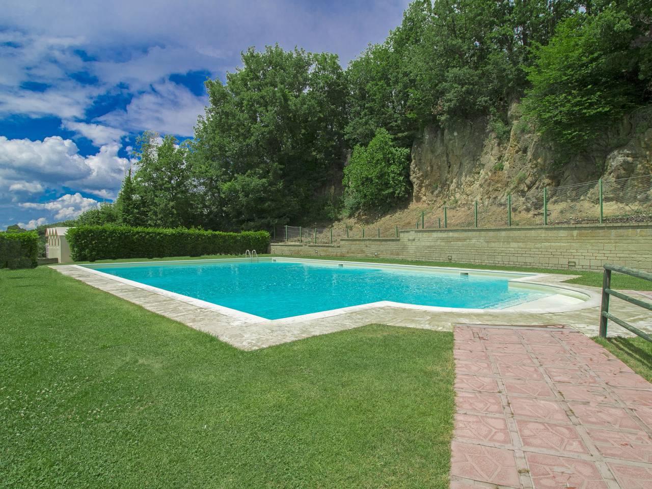 Vakantieappartement met hottub en zwembad in Sorano, Provincie Grosseto, Italië voor 4 personen foto 22