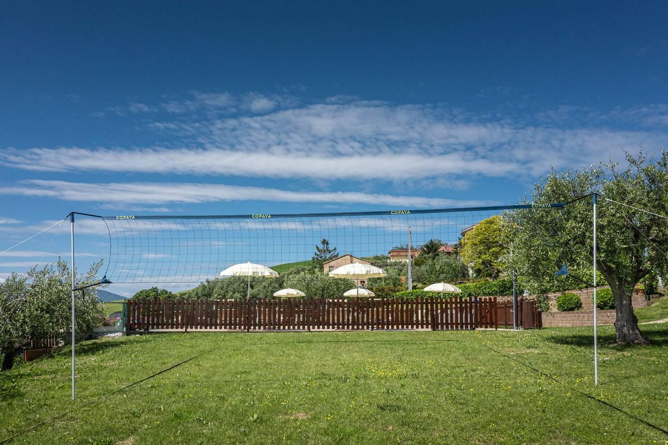 La Casa Di Campagna in Carassai, Italië voor 11 personen foto 24