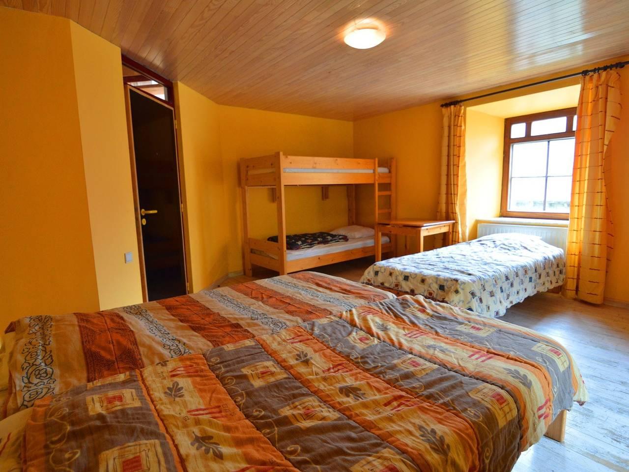 Luxe boerderij in Rondu Luxemburg in Libramont-Chevigny, België voor 16 personen foto 22