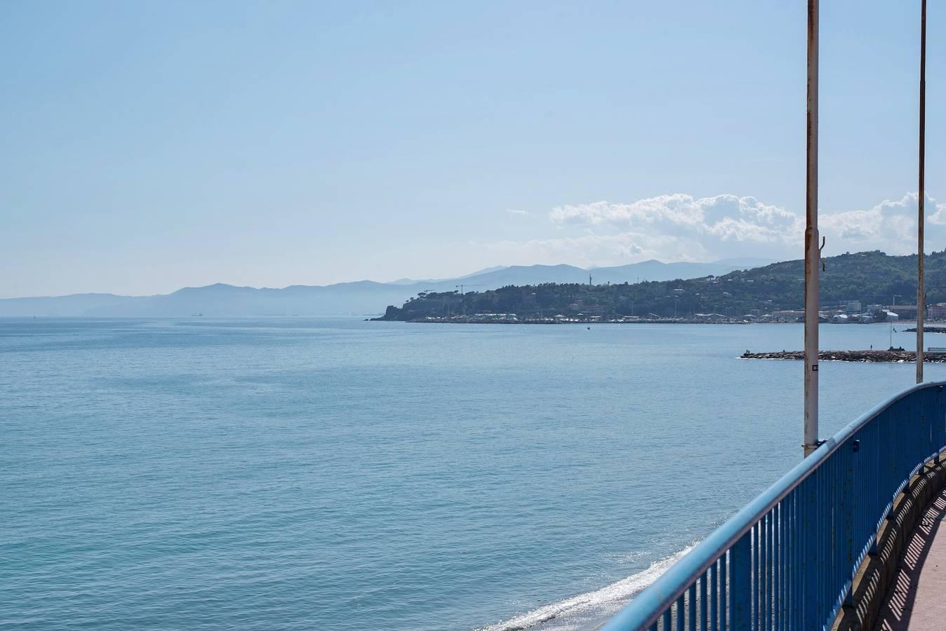 Appartement "Bilocale Mezzano in centro" met zeezicht & A/C in Varazze (City), Varazze, Italië voor 6 personen foto 21