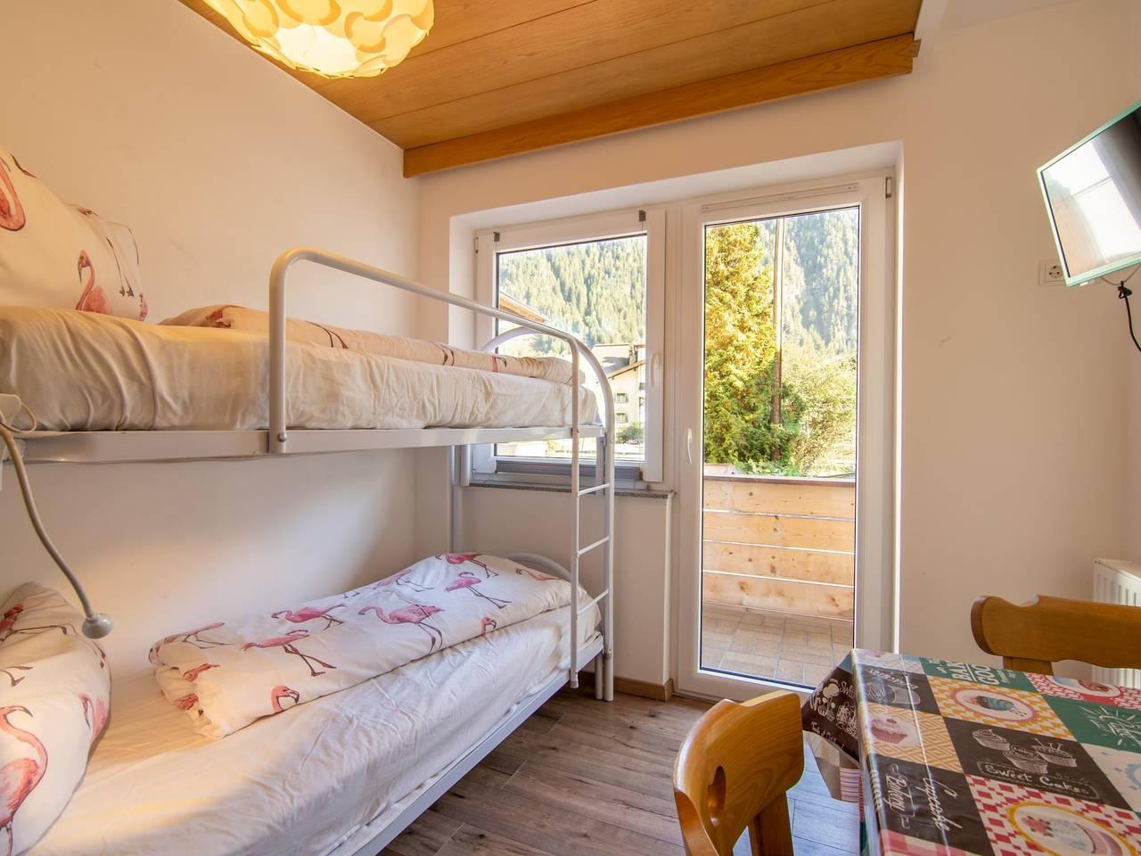 Rustig gelegen vakantiehuis met veel privacy in Mayrhofen, Zillertaler Alpen, Oostenrijk voor 10 personen foto 20