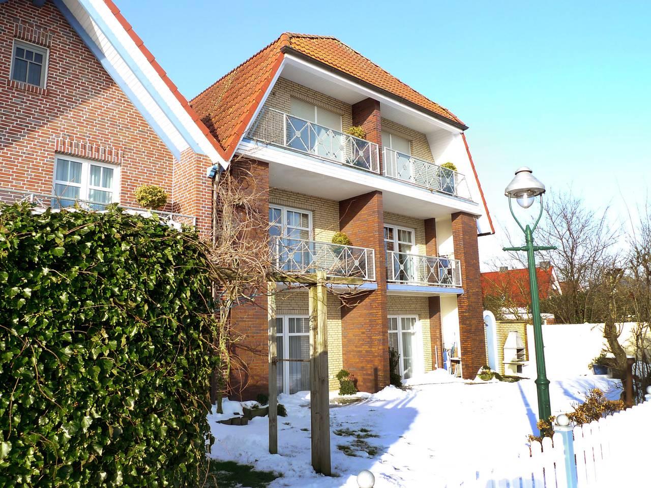 Vakantieappartement met binnenzwembad en zwembad in Strand Norddeich, Norddeich, Duitsland voor 2 personen foto 16