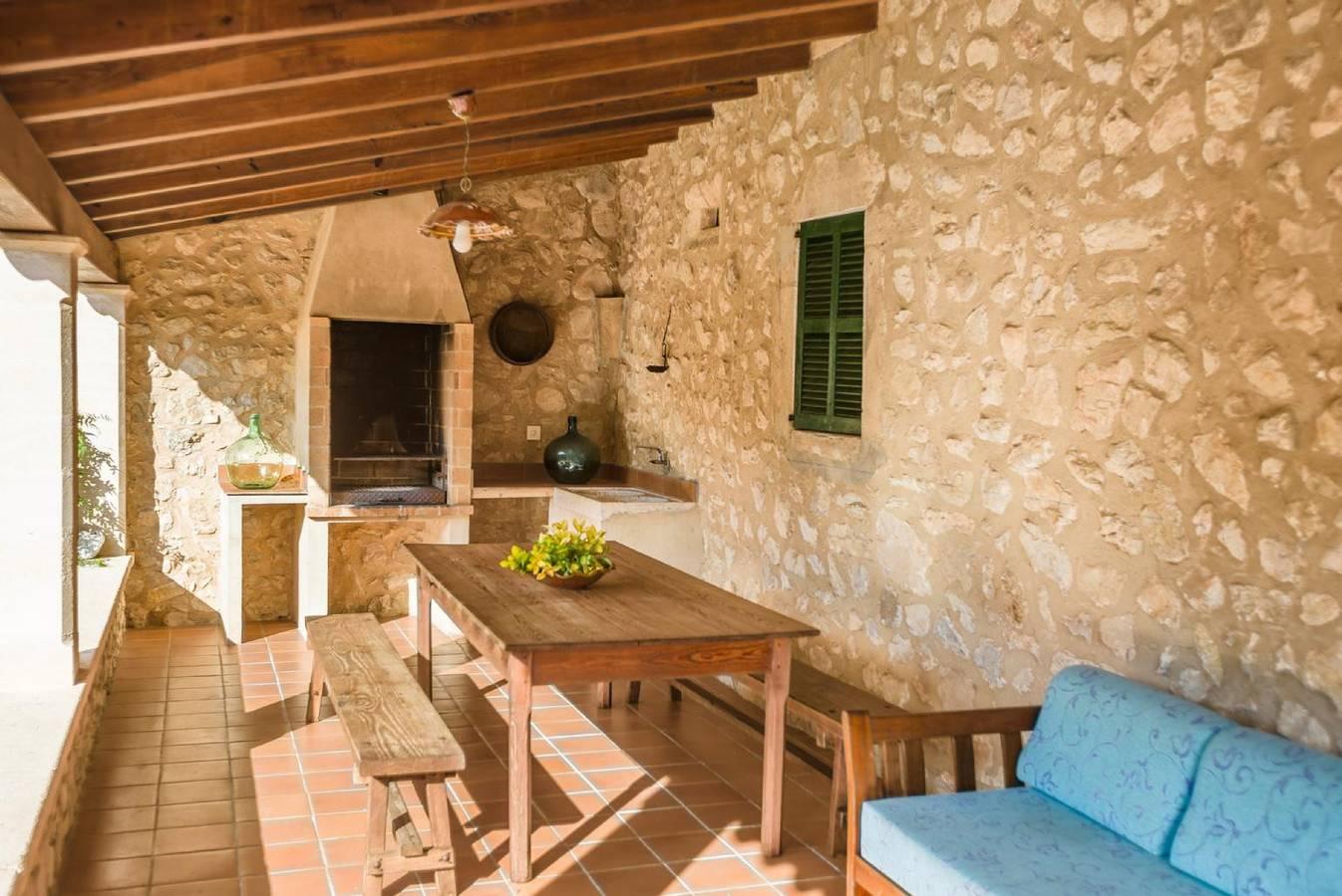 Can Llompart in Pollença, Noord-Mallorca, Spanje voor 6 personen foto 19