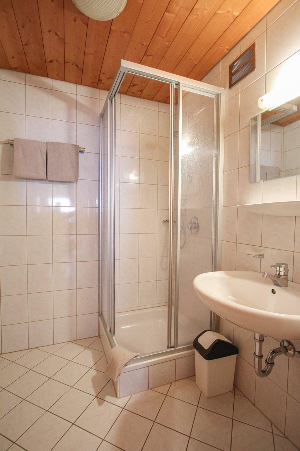 Voithofer met 2 slaapkamers en balkon in Königsleiten, Pinzgau, Oostenrijk voor 4 personen foto 12