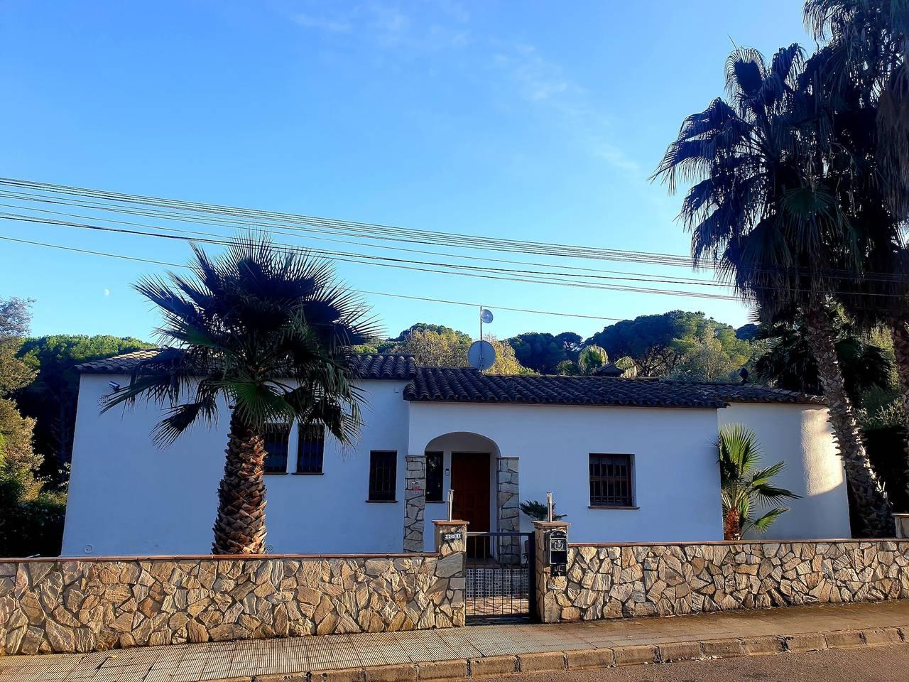Villa Francisco met uitzicht op de bergen, zwembad en Wi-Fi in Cabanyes, Calonge, Spanje voor 10 personen foto 19