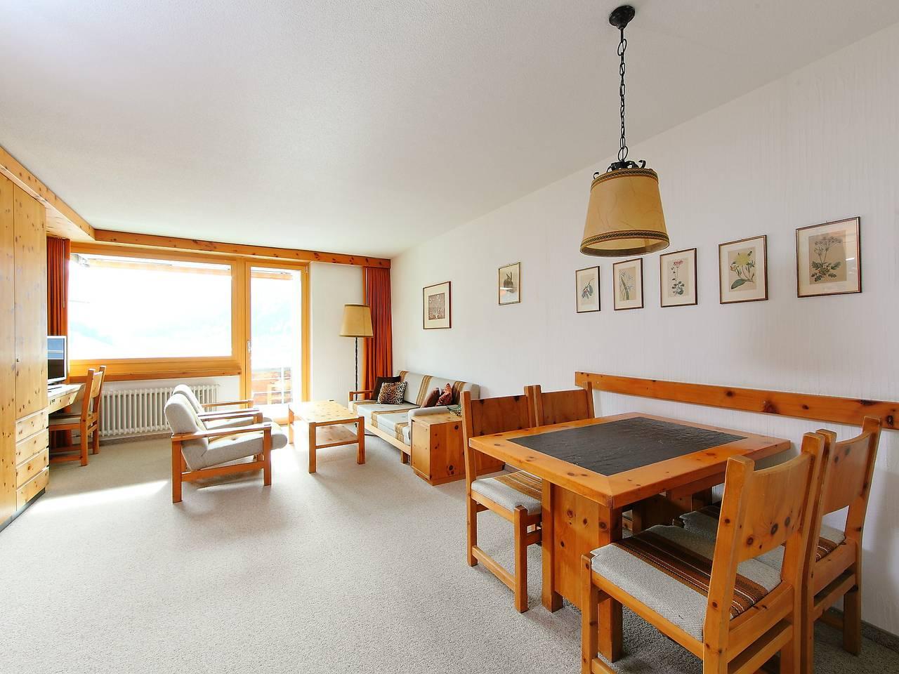 Vakantieappartement met sauna en binnenzwembad in Flüelapass, Davos, Zwitserland voor 2 personen foto 3