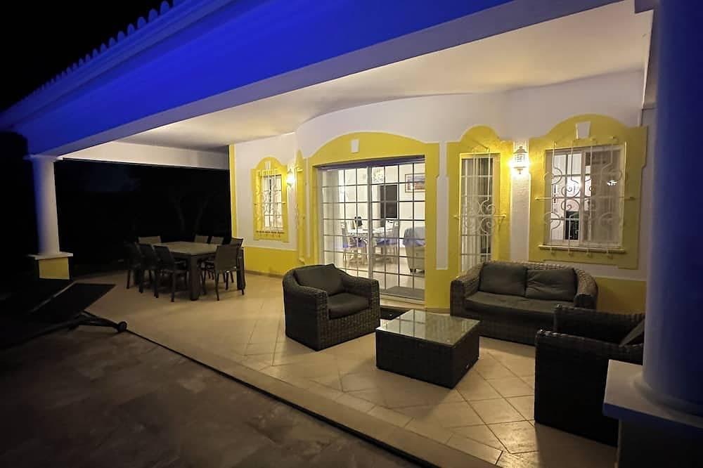 Mooie villa met 4 slaapkamers in de Alto Golf in Alvor, Portugal voor 8 personen foto 22