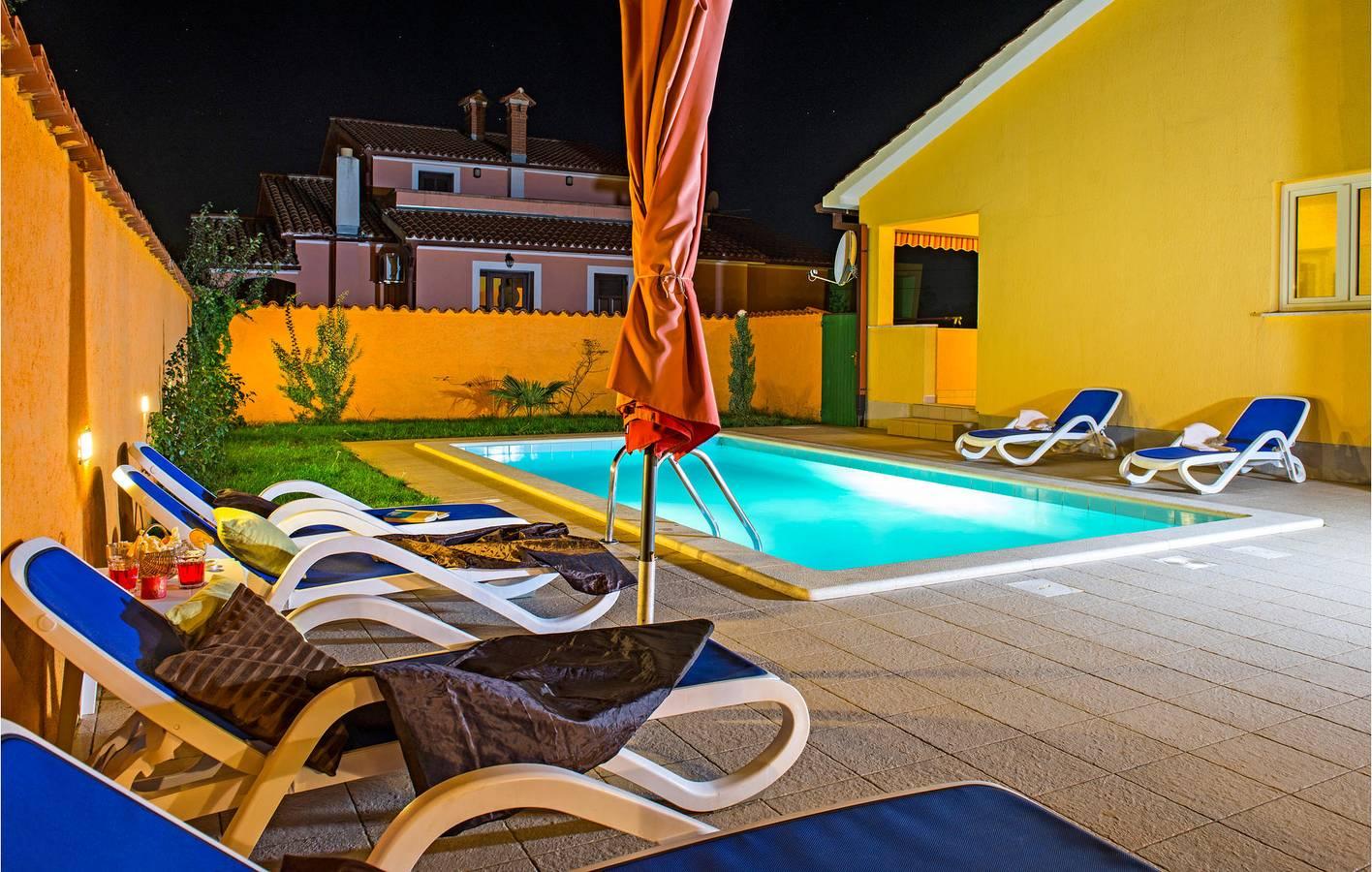 Vakantiehuis in Labin foto 9