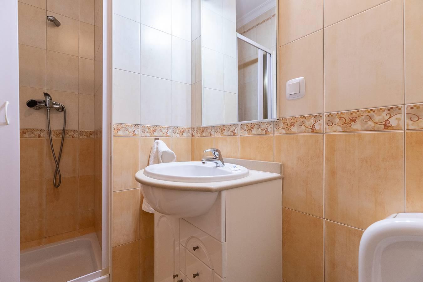 Moradia com 3 quartos a 100m da praia com Pátio by Algarvemanta in Praia da Lota, Manta Rota, Portugal voor 6 personen foto 20