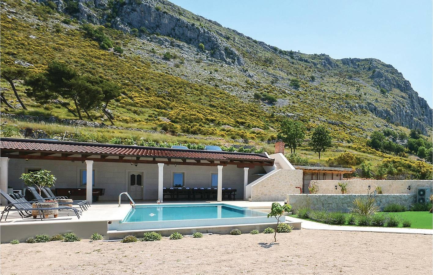 Vakantiehuis in Podstrana, Kroatië voor 20 personen foto 3