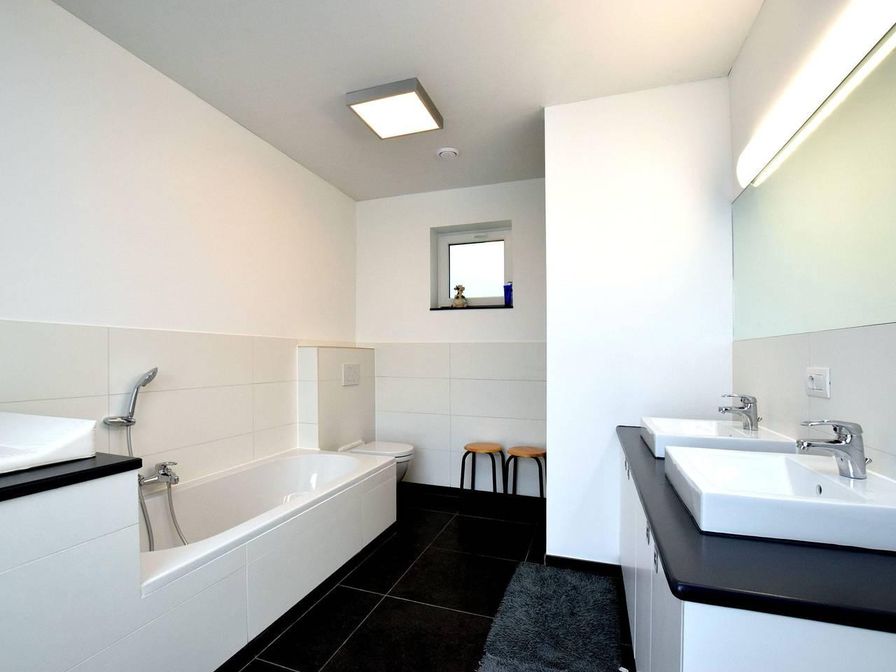 Luxe woning met sauna in Somme-Leuze, België voor 15 personen foto 24