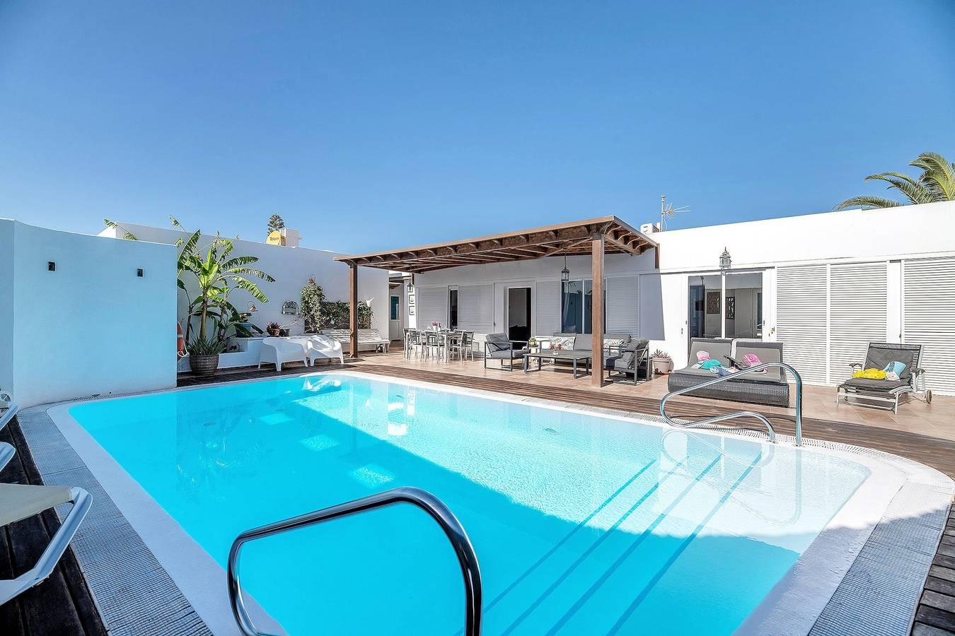 Vakantievilla 'Fae' met privé zwembad, privé terras en Wi-Fi in Playa Blanca, Yaiza, Spanje voor 6 personen foto 25
