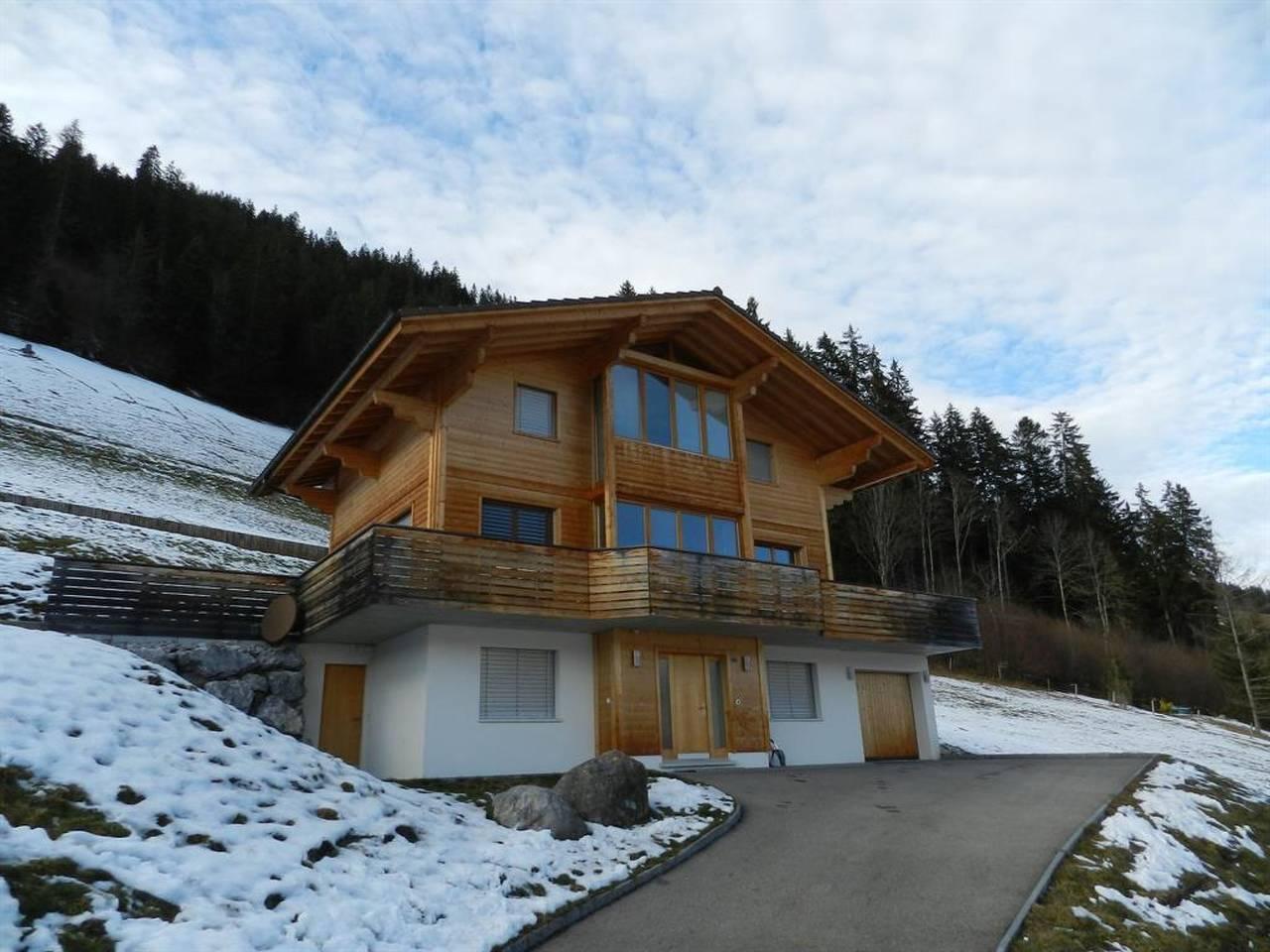 Vakantieappartement in Zweisimmen, Zwitserland voor 10 personen foto 2