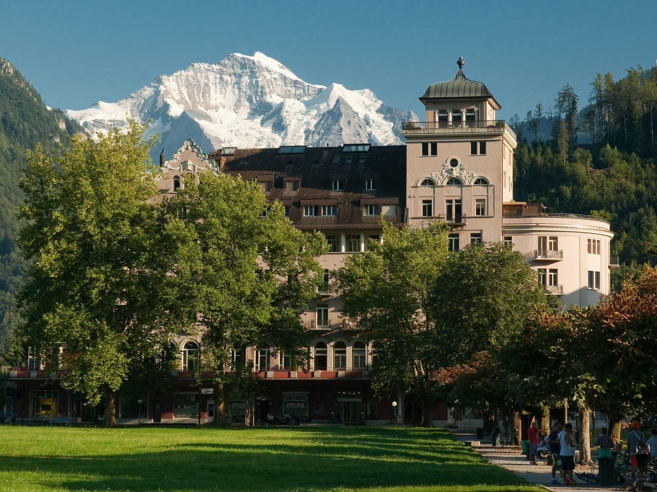 Galeriestudio Jungfraublick in Interlaken, Meer van Thun, Zwitserland voor 2 personen foto 21