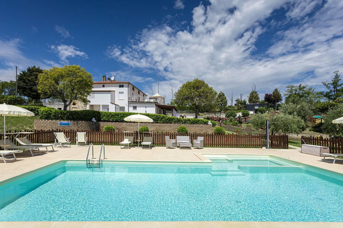 Vakantiehuis in Carassai, Italië voor 11 personen foto 3
