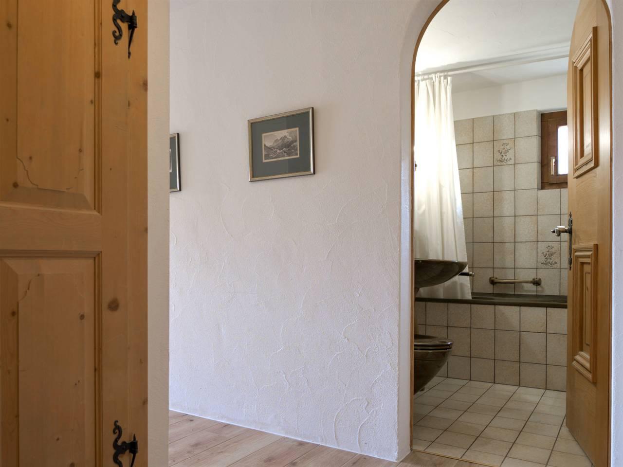 Chesa Chanella 5 in La Punt-Chamues-ch, Saint Moritz, Zwitserland voor 6 personen foto 21