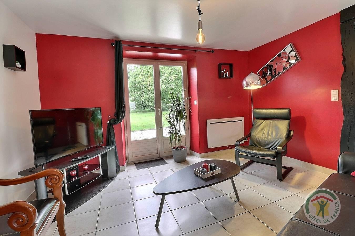 Vakantiehuis in Saint-Broladre, Frankrijk voor 5 personen foto 2