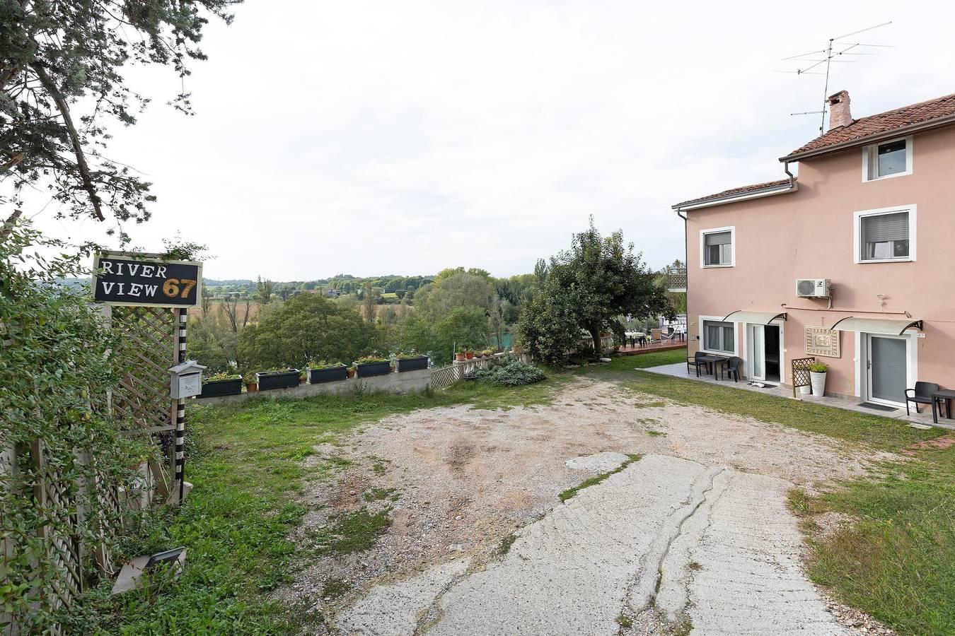 Studio Appartement "Riverview 67 1" met Tuin & Wifi in Valeggio sul Mincio, Provincie Verona, Italië voor 4 personen foto 24