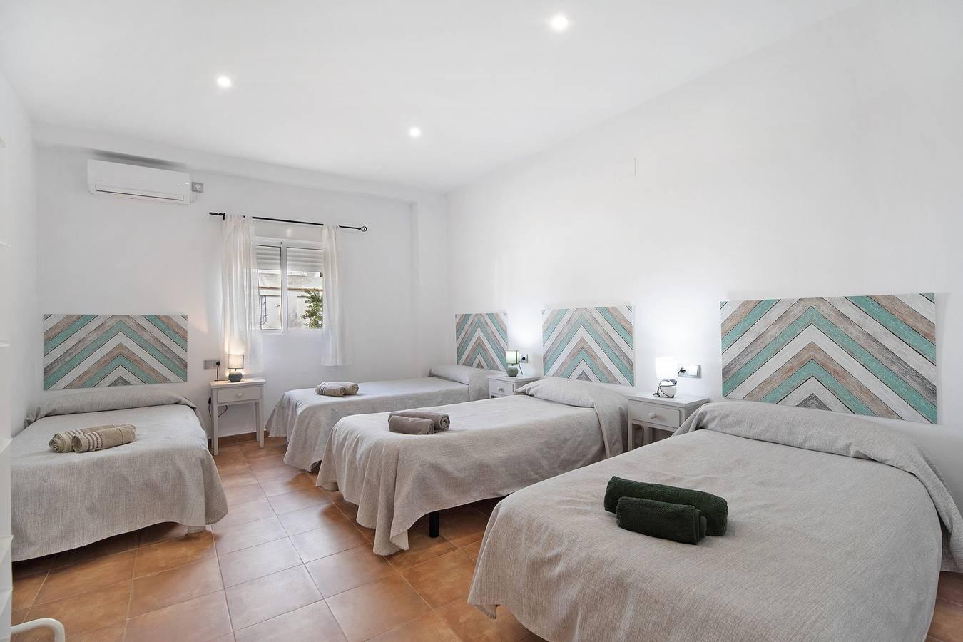 Finca El Campo: huisdiervriendelijk, airco, terras in Arcos de la Frontera, Pueblos Blancos, Spanje voor 12 personen foto 22