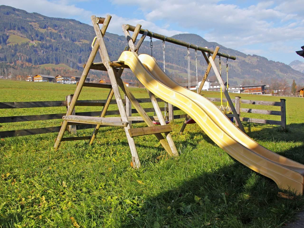 Gasteighof met 2 slaapkamers en binnenzwembad in Tux Alps, Fügen, Oostenrijk voor 6 personen foto 15