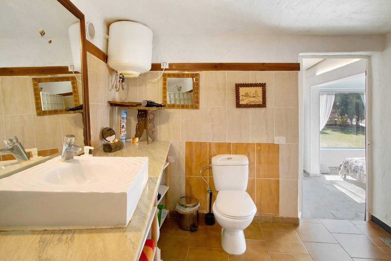 Finca Fani 3 met bergzicht, gedeeld zwembad, wifi, terras in Agüimes, East Gran Canaria, Spanje voor 3 personen foto 21