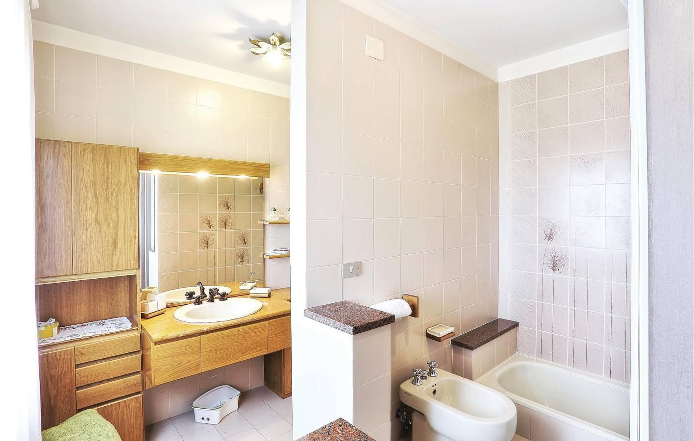 Toscane Appartement met zwembad & parkeerplaats. in Palaia, Provincie Pisa, Italië voor 12 personen foto 24