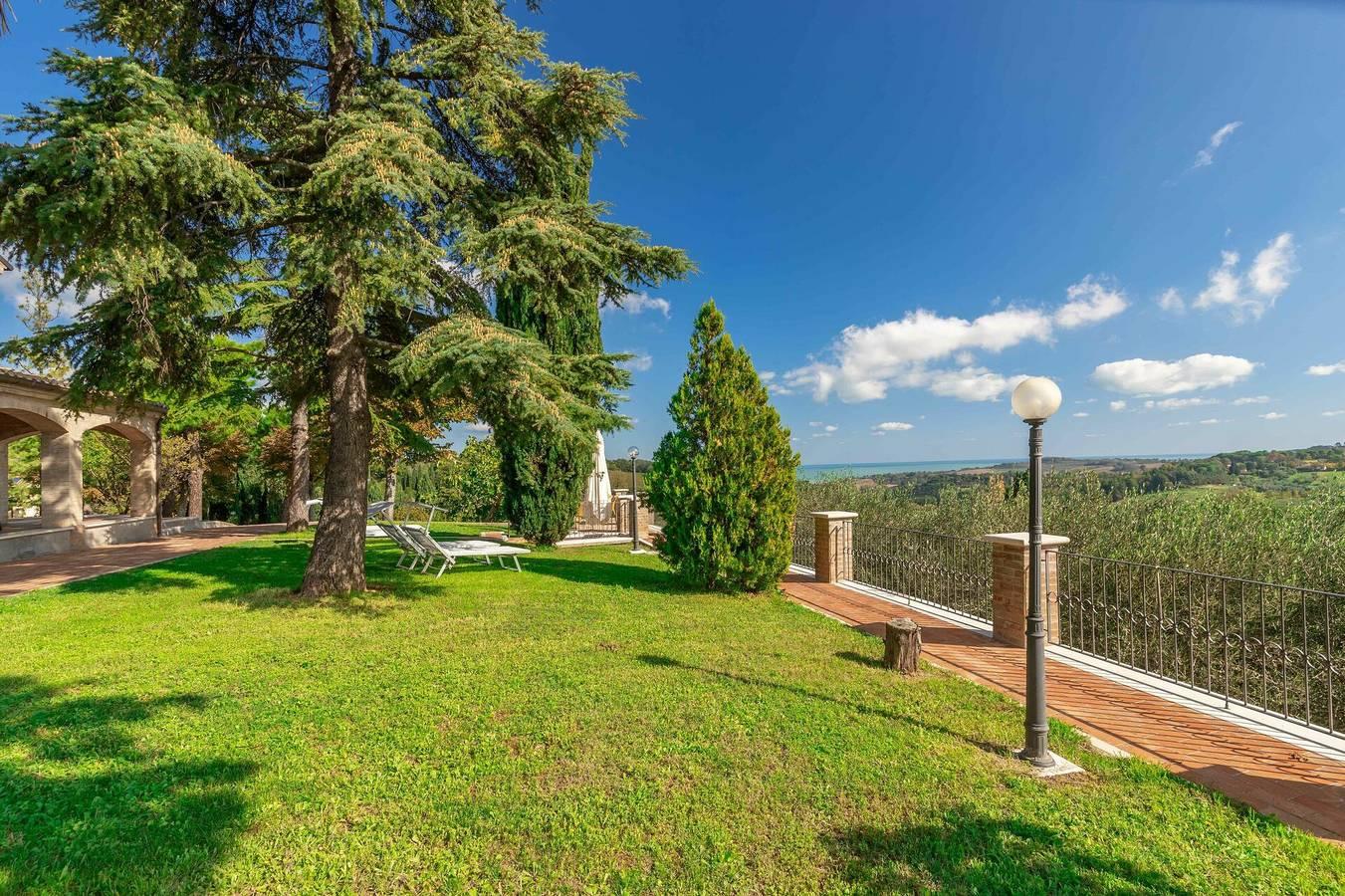 Vakantiehuis in Pesaro-Urbino, Italië voor 10 personen foto 9