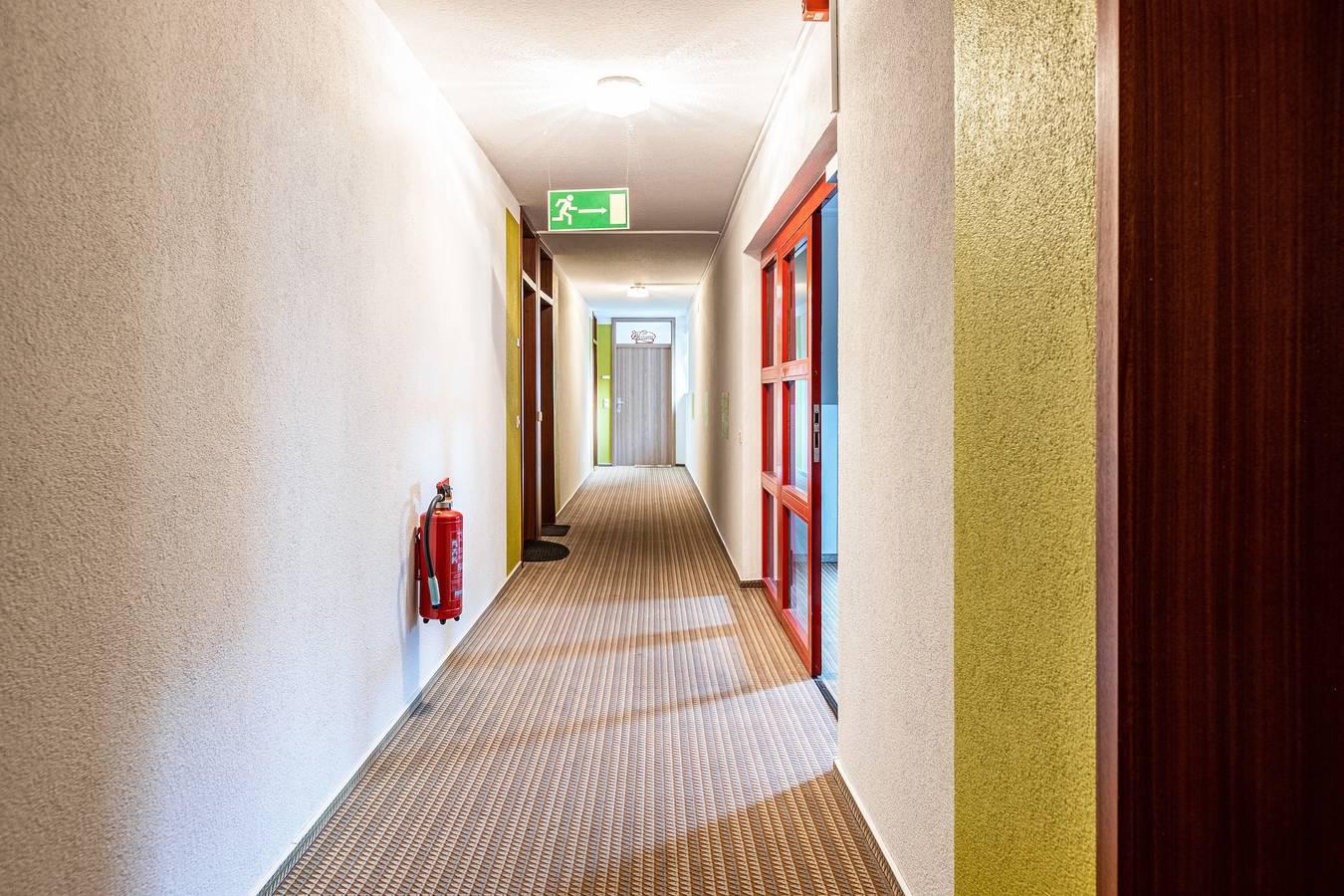 Modern appartement "Luzia" met zwembad in Schönwald im Schwarzwald, Zuidelijk Zwarte Woud, Duitsland voor 4 personen foto 19