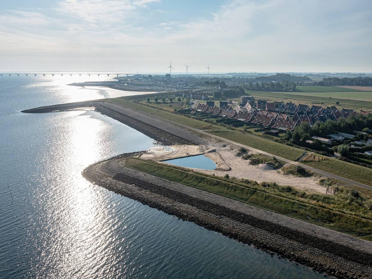 Vakantiehuis in Colijnsplaat bij het Meer in Colijnsplaat, Zeeuwse Kust, Nederland voor 6 personen foto 21