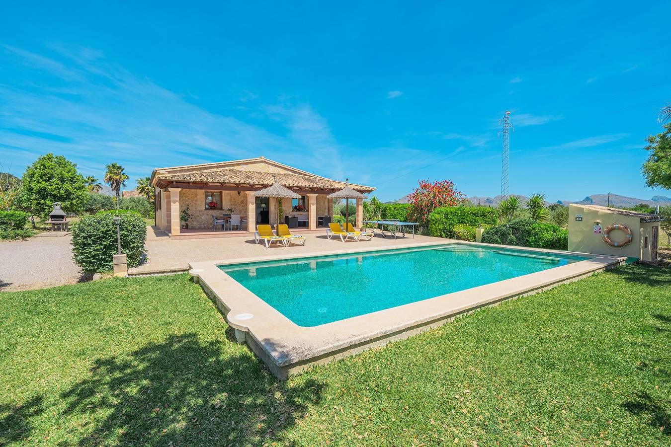 Traditionele villa met privézwembad, Wifi, tuin en terras in Pollença, Kust van Mallorca, Spanje voor 4 personen foto 24