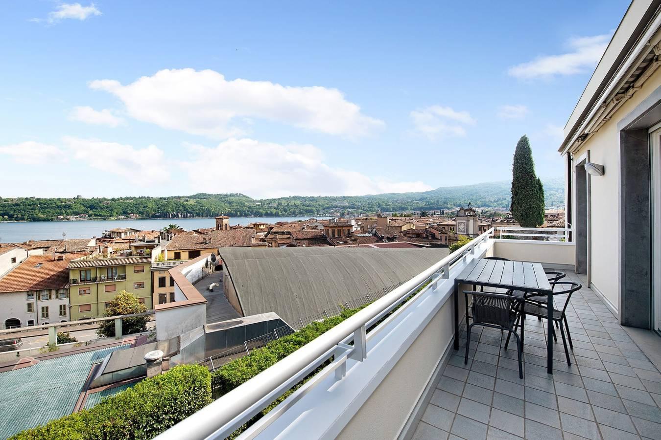 Vakantieappartement in Salò foto 18