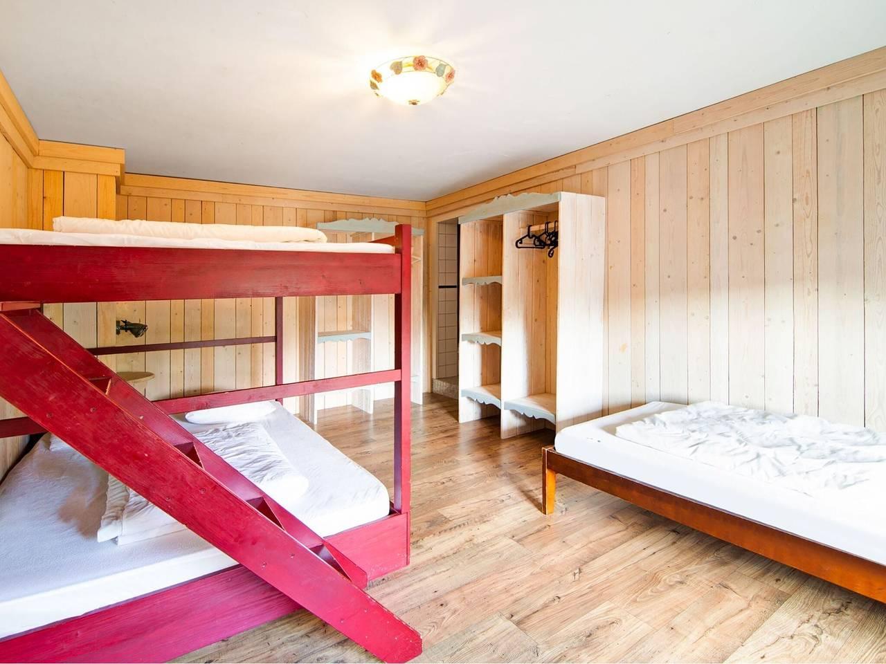 Vakantiehuis in Sourbrodt met zwembad en sauna in Robertville (België), Weismes, België voor 31 personen foto 19