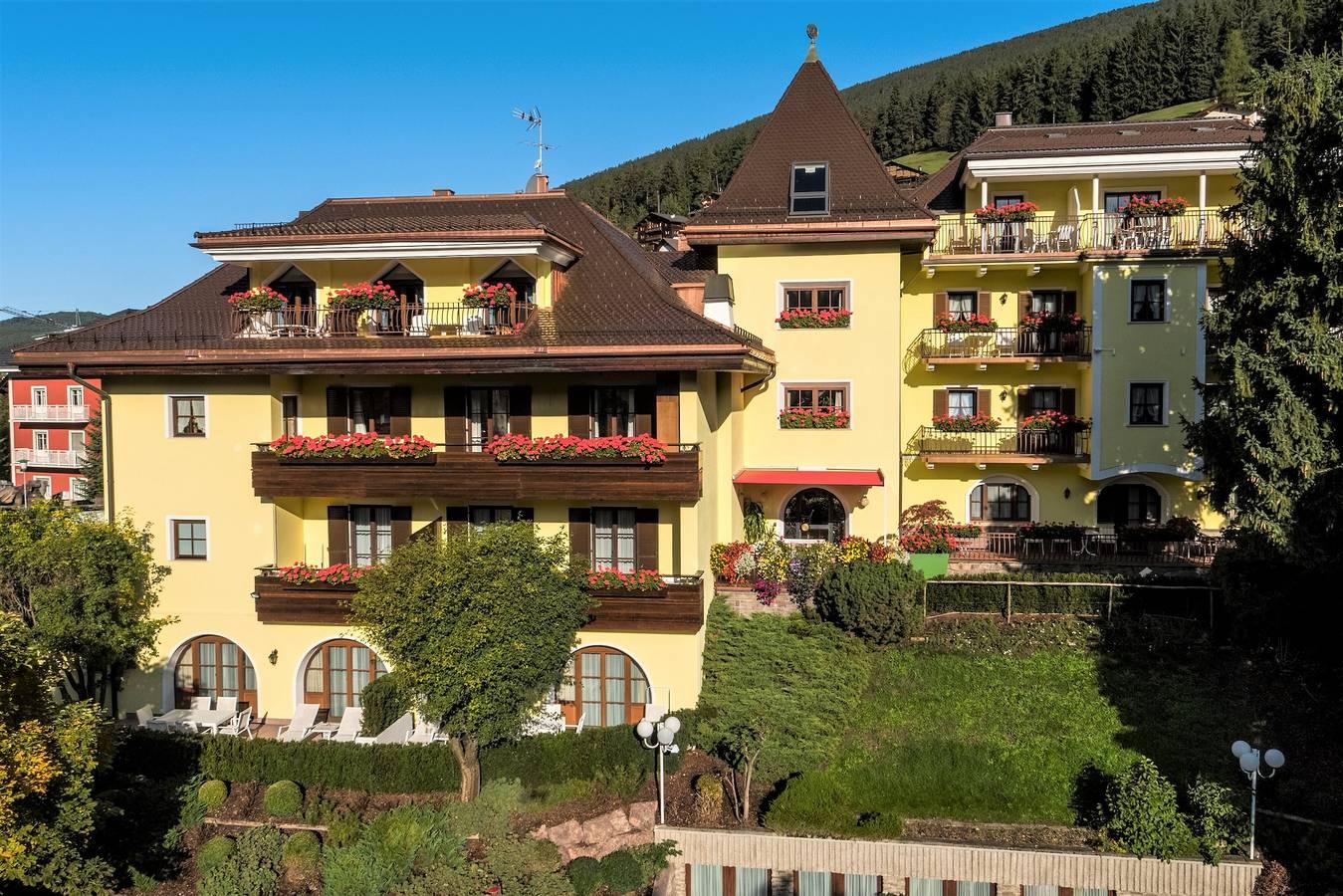 "Villa Stella Appartement N 76" dicht bij de skiliften met Wi-Fi in Ortisei, Dolomiti Superski, Italië voor 2 personen foto 24