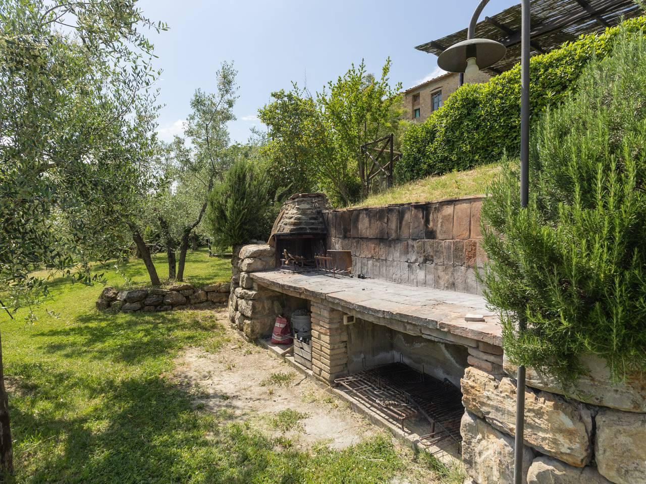 Le Buche met 2 slaapkamers en zwembad in Poggibonsi, Chianti, Italië voor 4 personen foto 9