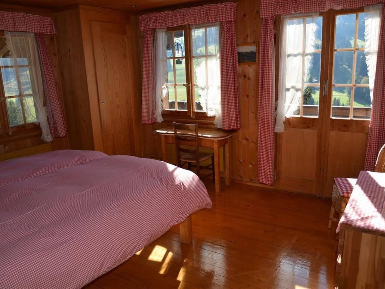 La Ruche, Chalet in Saanenmöser, Saanen, Zwitserland voor 9 personen foto 22