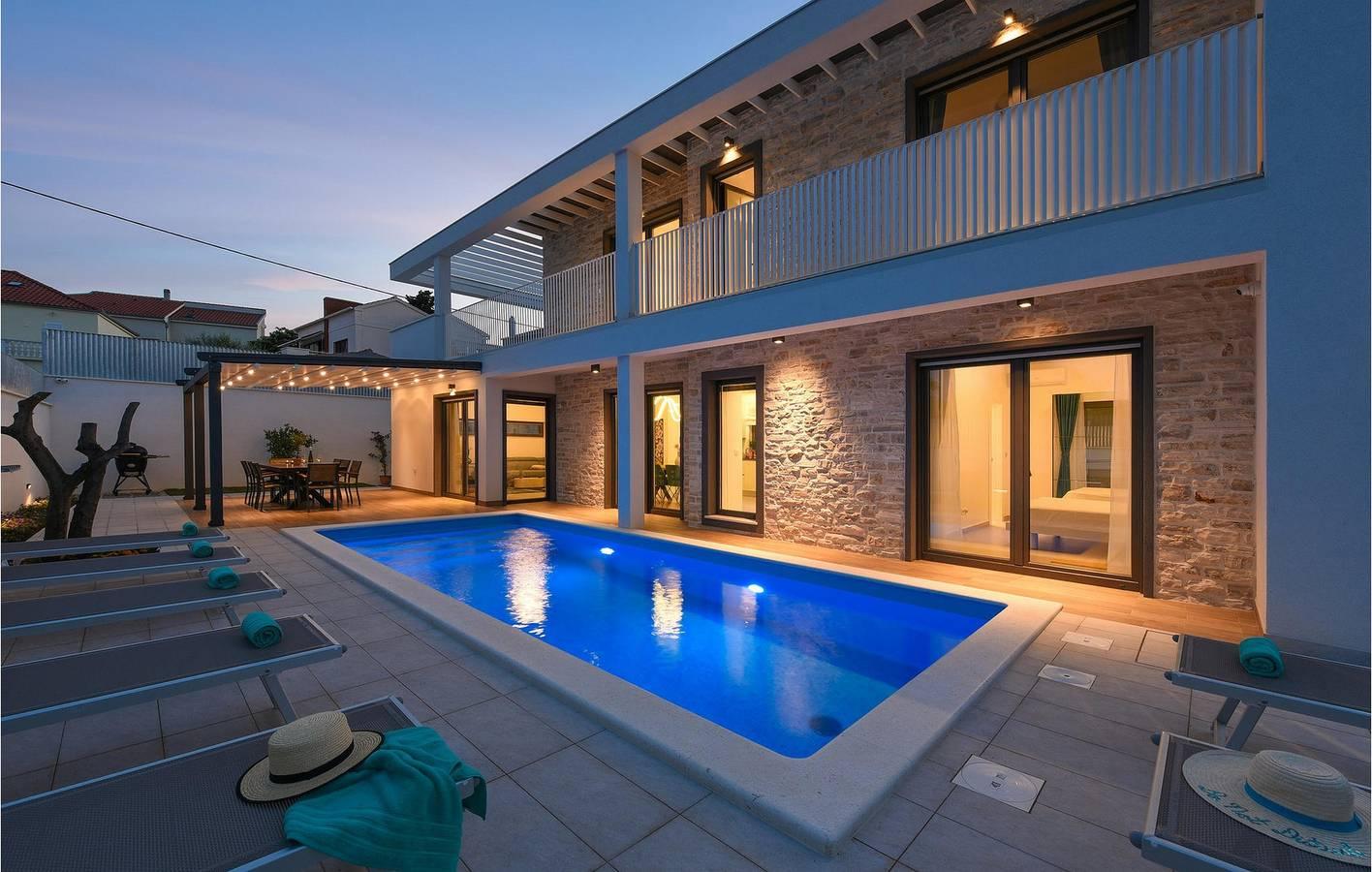 Ruim appartement van 150 m² met zwembad, wifi in Zadar Stad, Zadar (Municipality), Kroatië voor 8 personen foto 22