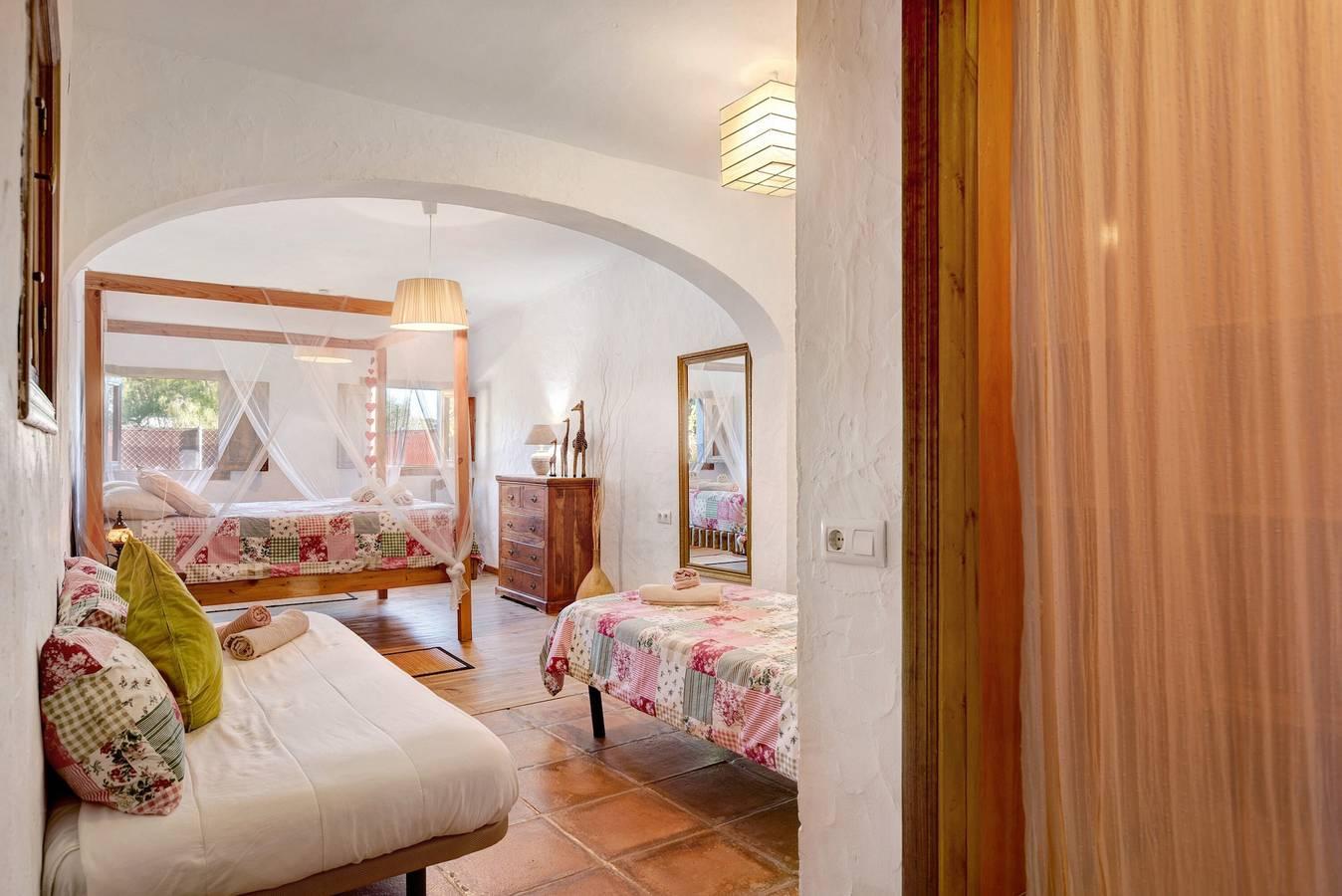 Vakantiehuis Casa Inma met uitzicht op de bergen, tuin en Wi-Fi in Barbate, Costa de la Luz, Spanje voor 8 personen foto 20