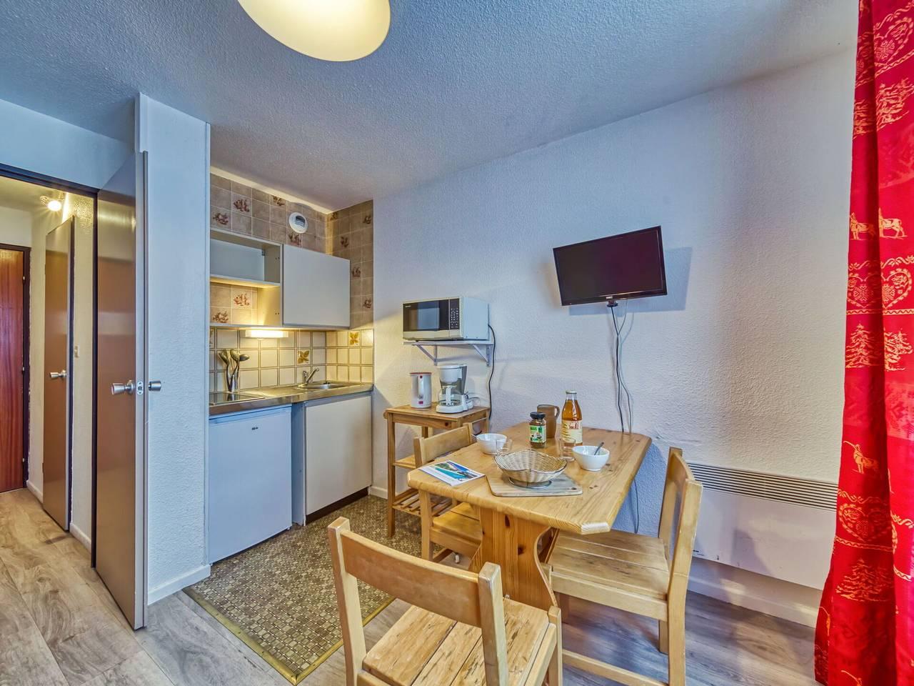 Les Menuires 170 - Argousier 45 a 170.8 in Les Menuires, Saint-Martin-de-Belleville, Frankrijk voor 3 personen foto 23