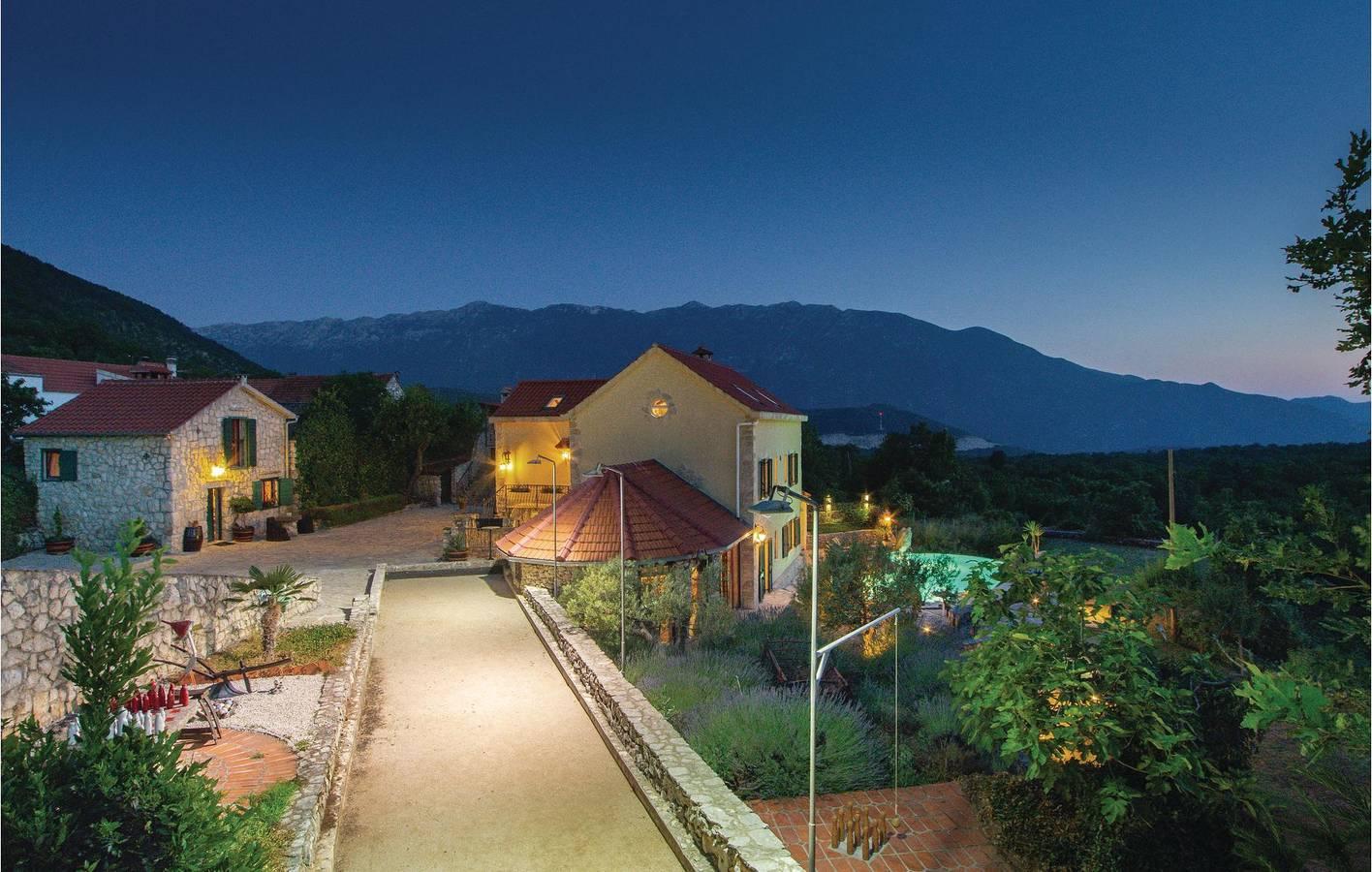 Vakantiehuis in Split-Dalmatië, Kroatië voor 14 personen foto 9