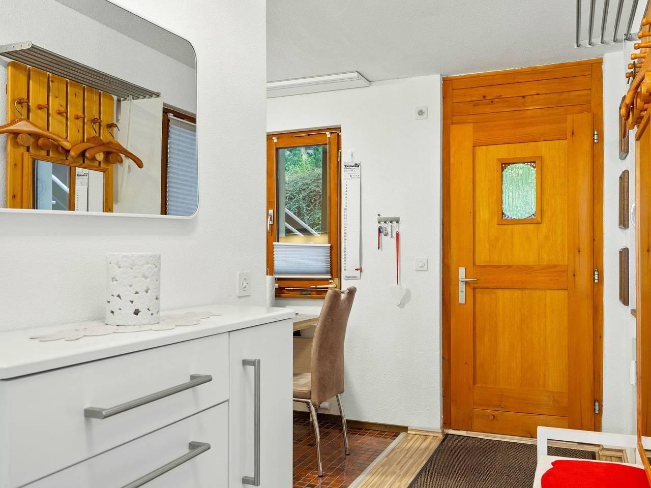 Vakantieappartement met speeltuin en 1 slaapkamer en balkon in Ernen, Aletsch Arena, Zwitserland voor 2 personen foto 17