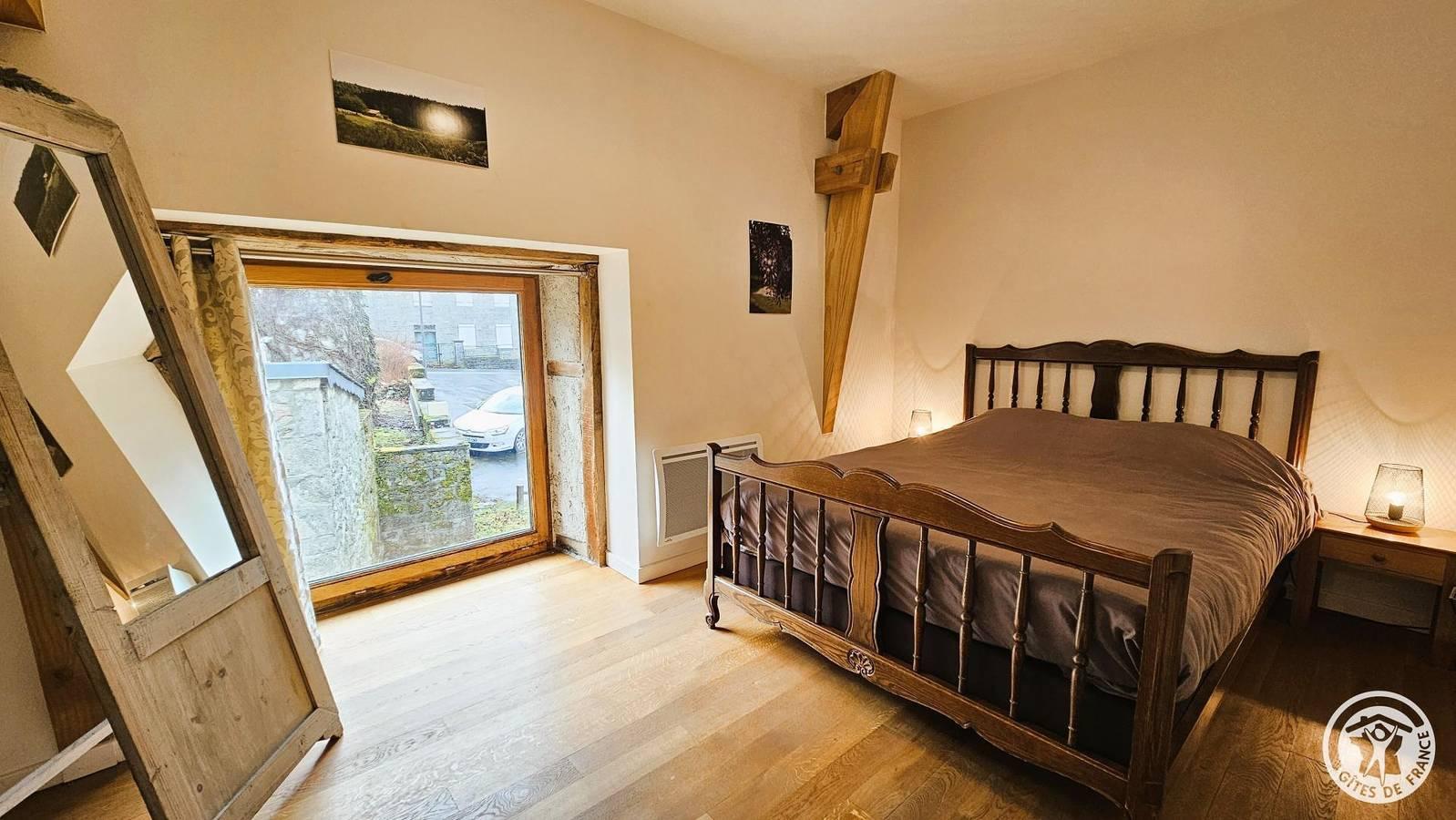 Maison Raymond in Saint-Angel, Frankrijk voor 12 personen foto 24