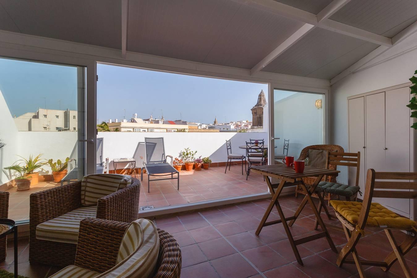 Atico Solarium City Hall in Cadiz Old Town, Cádiz, Spanje voor 4 personen foto 21