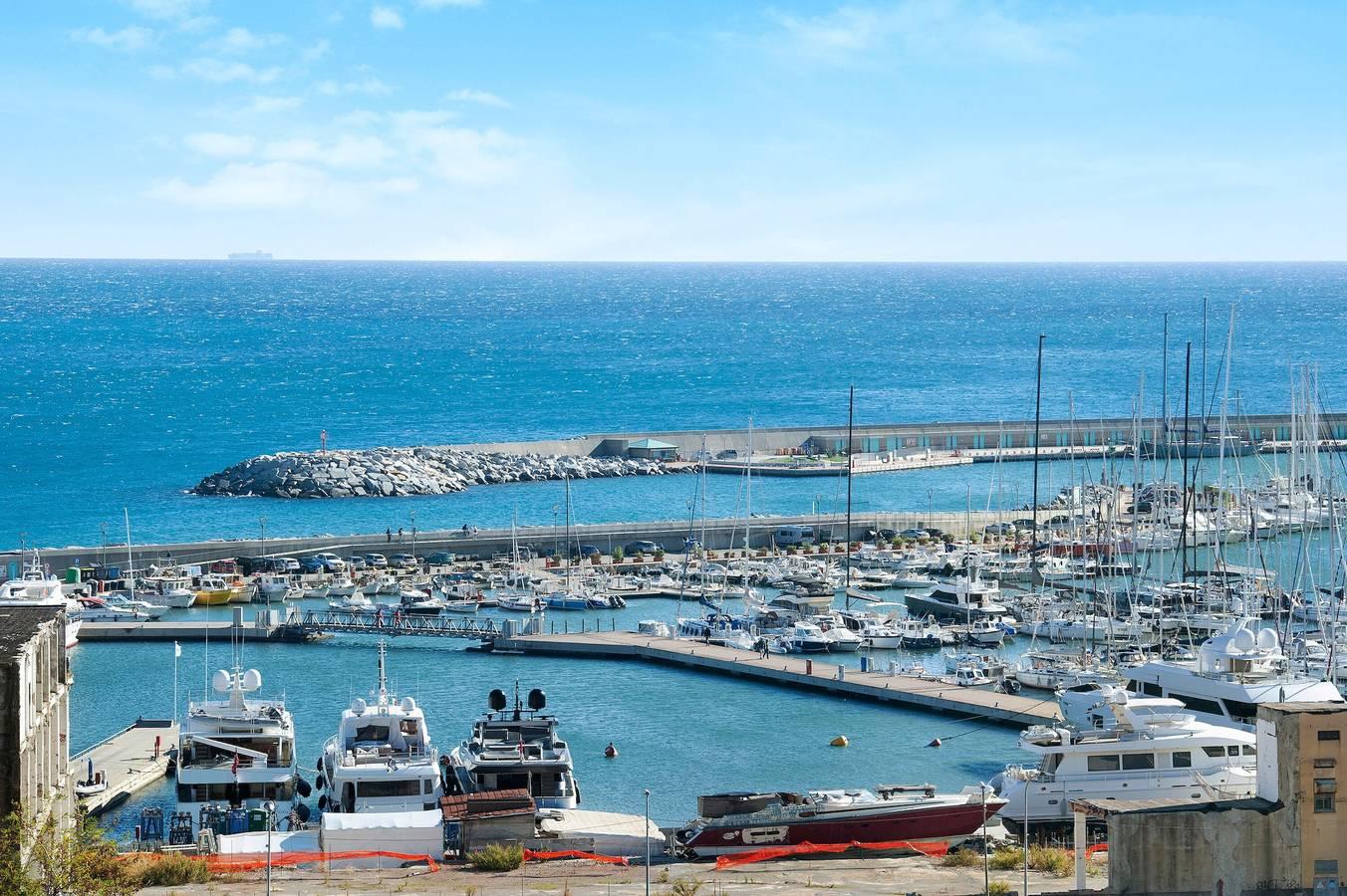 Vakantieappartement met zeezicht en hond toegestaan in Varazze (City), Varazze, Italië voor 6 personen foto 19